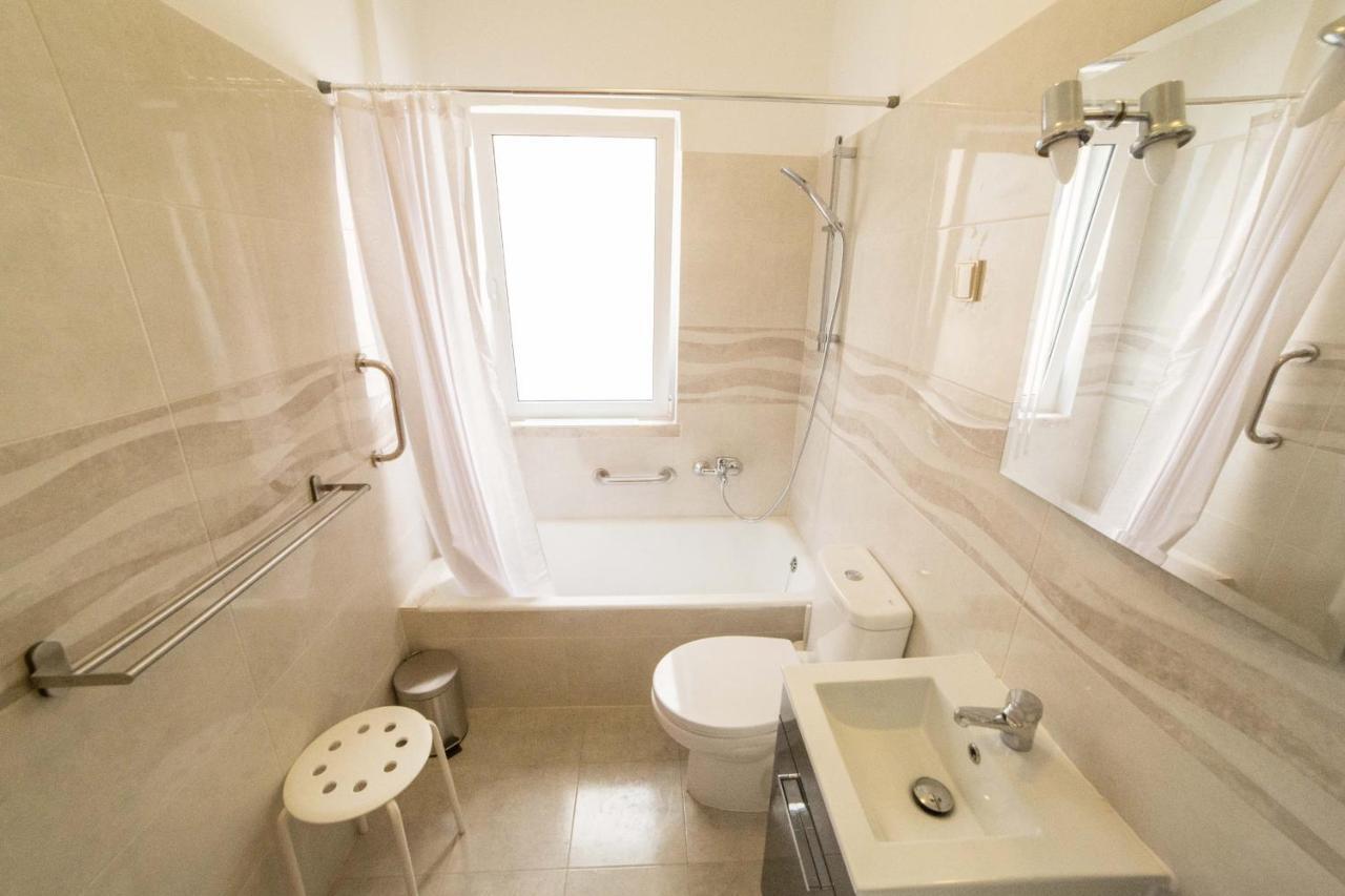 Flh Gulbenkian Flat With Balcony Lejlighed